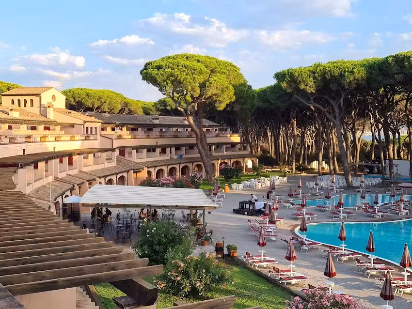Corte dei Tusci – Village Palace