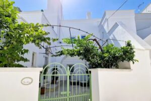 Corte Dioniso Eco Apartments & Suites