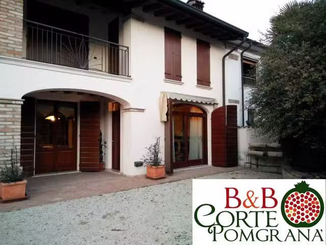 Corte Pomgrana’ Bed and Breakfast