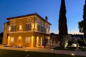 Corte Sospesa Guest House & Spa