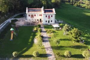 COUNTRY HOUSE MALGA ZEBARI