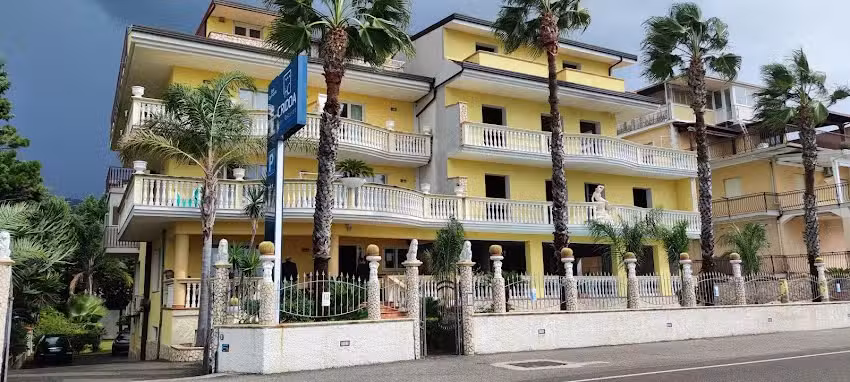 Cridda Hotel and Restaurant