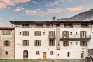 Curt di Clement Eco Mobility Hotel