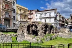 Debora Holiday House