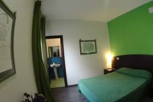 Difronte Ai Musei Vaticani