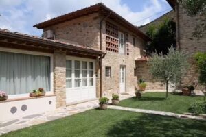 Dimora delle Camelie Holiday Home