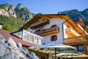 Dolomitenhotel Weisslahnbad Hotel Dolomiti Lavina Bianca