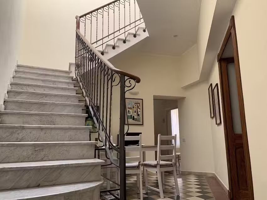 Domo Achenza Guesthouse