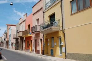 Domo La Vela – Living Sant’Antioco – Affittacamere
