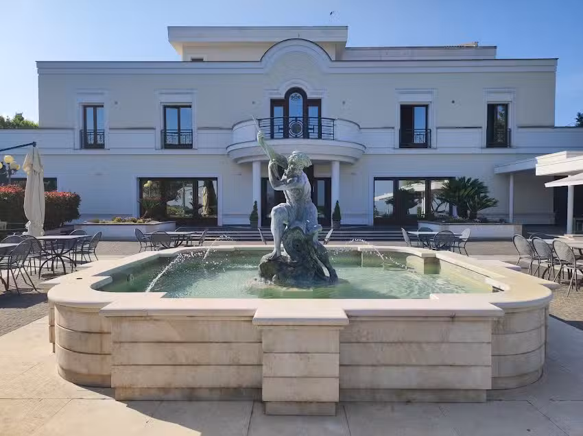 Domus Caesari Hotel – Ristorante Matrimoni