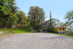 Eco-Ostello Parco Monte Barro