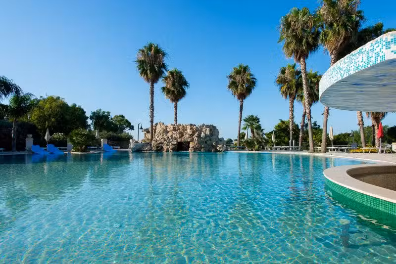 Eden Resort Country & Spa