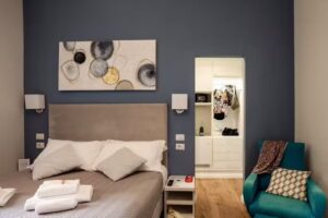 Eighty Four Luxury Rooms