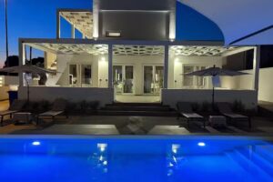 Elite Luxury Residence & Emblema Apartments