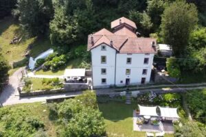 Essentia Guest House