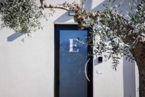 Essentia Rooms & Relax