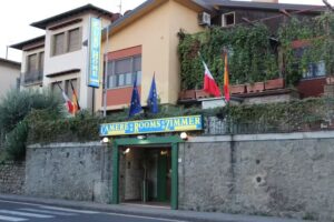 EuroHome Hotel Bed & Breakfast