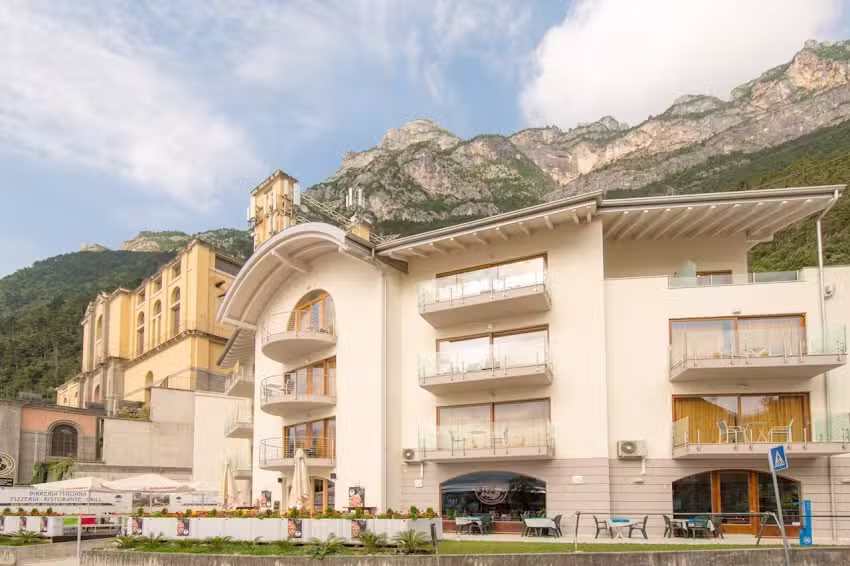 Exclusive Suites Riva