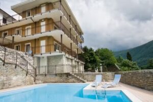 Executive Garden Apartment – Italian Apartments