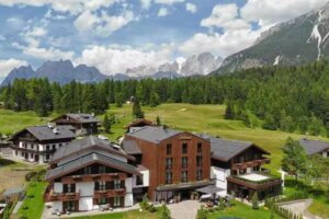 Faloria Mountain Spa Resort