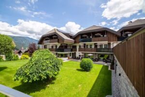Familiaris – Family Apartments – Pools & Spa in Dolomites