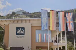 Family Bike Residence