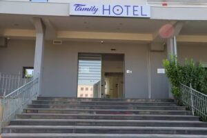 Family Center Hotel
