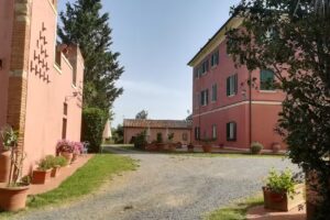 Fattoria di Collemezzano