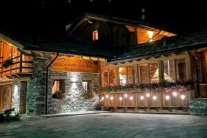 FIRNELICHT – (Chambre d’Hotes & spa)