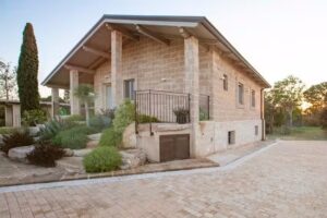 Floresia- Your Apulian Experience