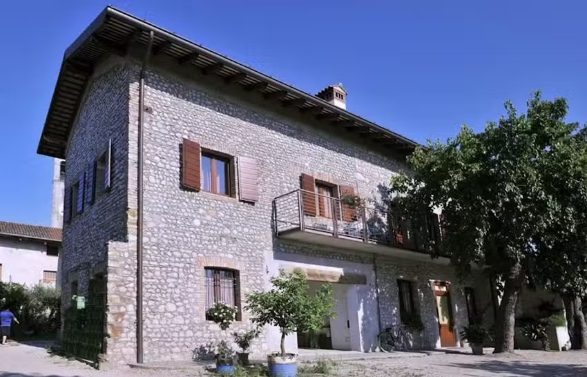 Fogolar Da Capo Di Nonini Luciana