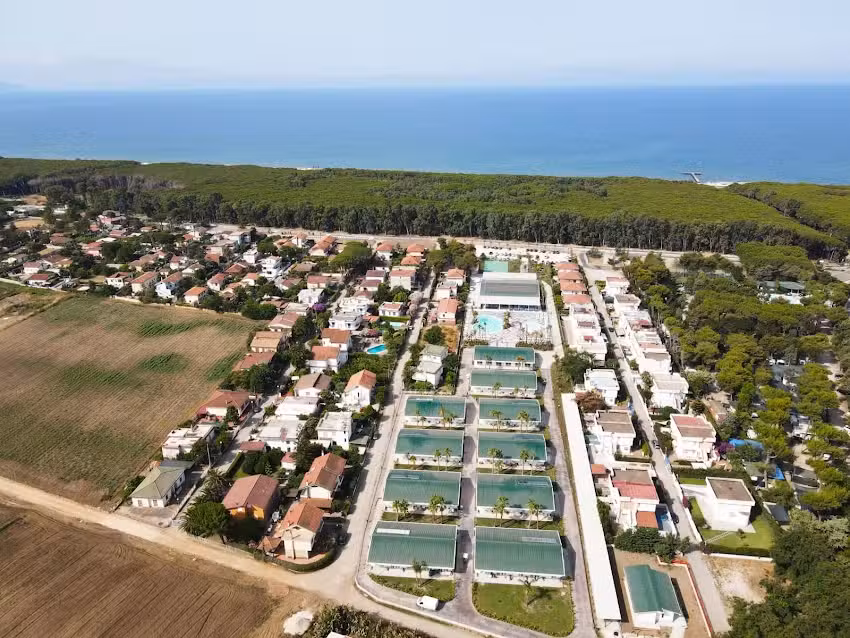 FRUIT VILLAGE PAESTUM Coral Beach