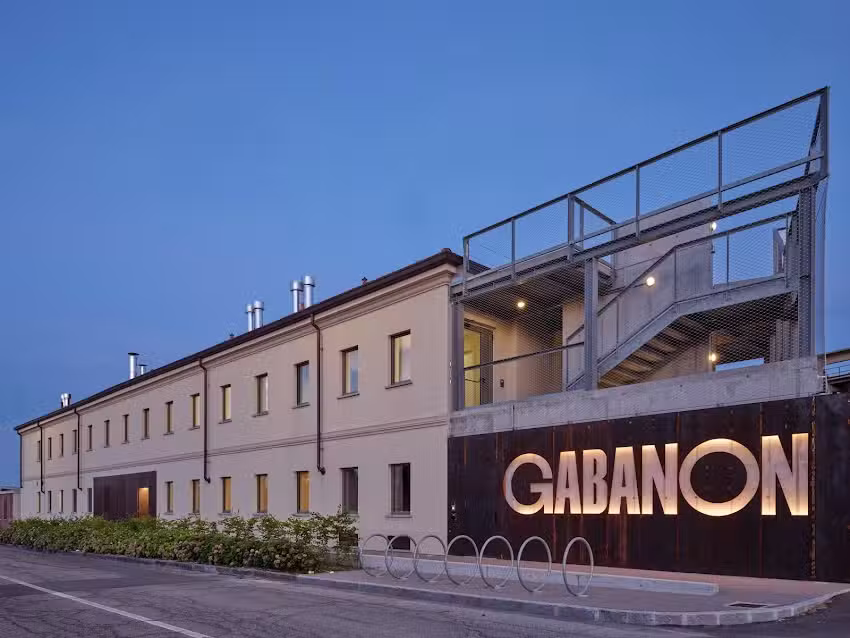 Gabanon Hostel