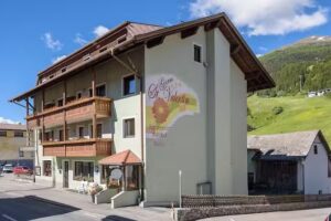 Garni Apparthotel St. Valentin