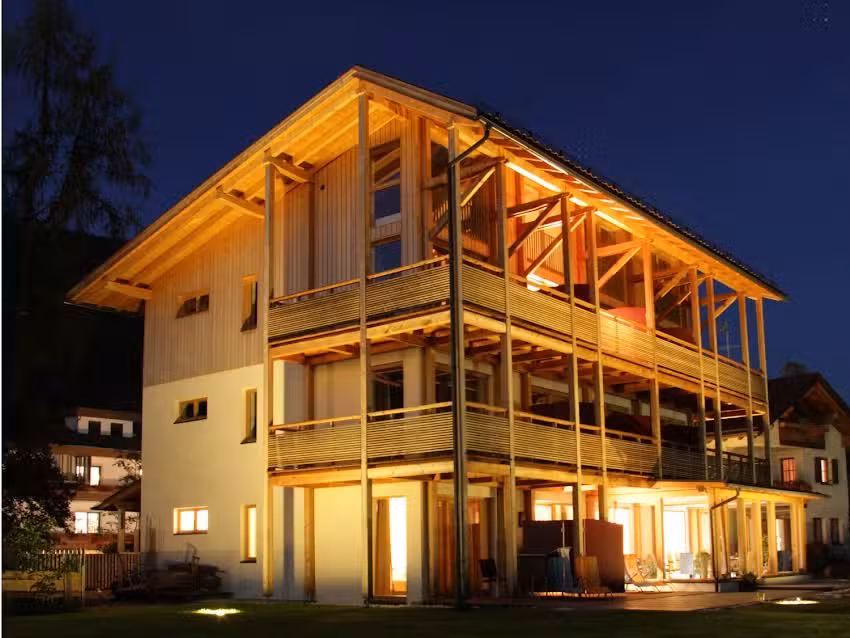 Garni – Hotel Am Burghügel