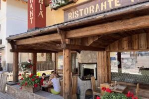 Garni Ladin & Ristorante Tipico El Tobià