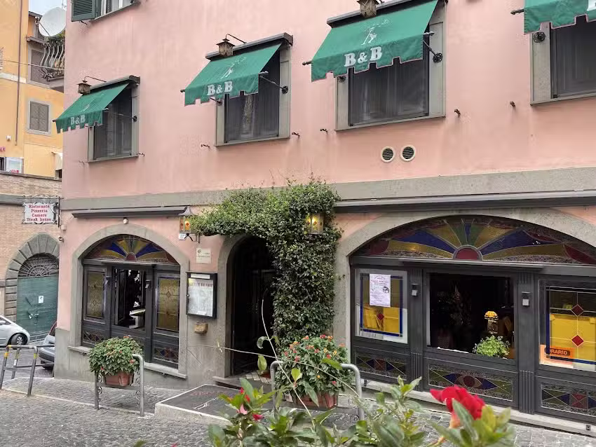 Gente di Notte – B&B, Affittacamere e Ristorante