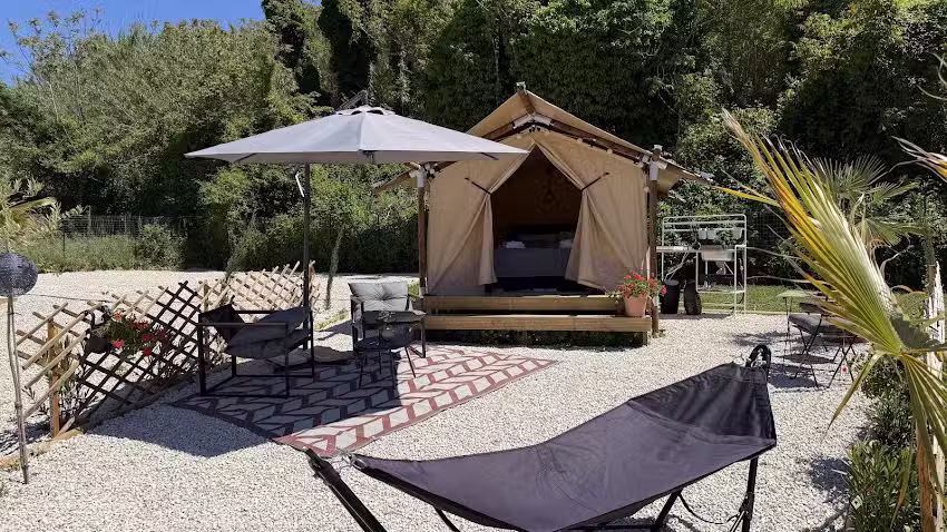 Glamping La yurta nel verde