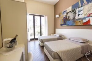 Golden House rent Room