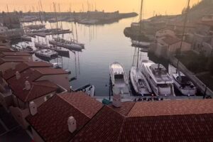 Golden Rooms Bed & Breakfast