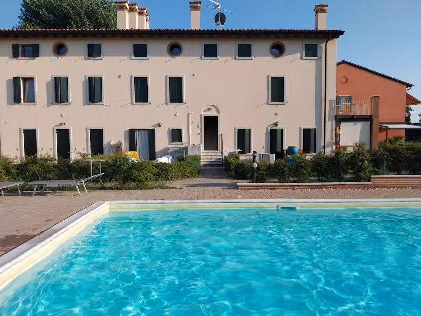 Green Park Apartment