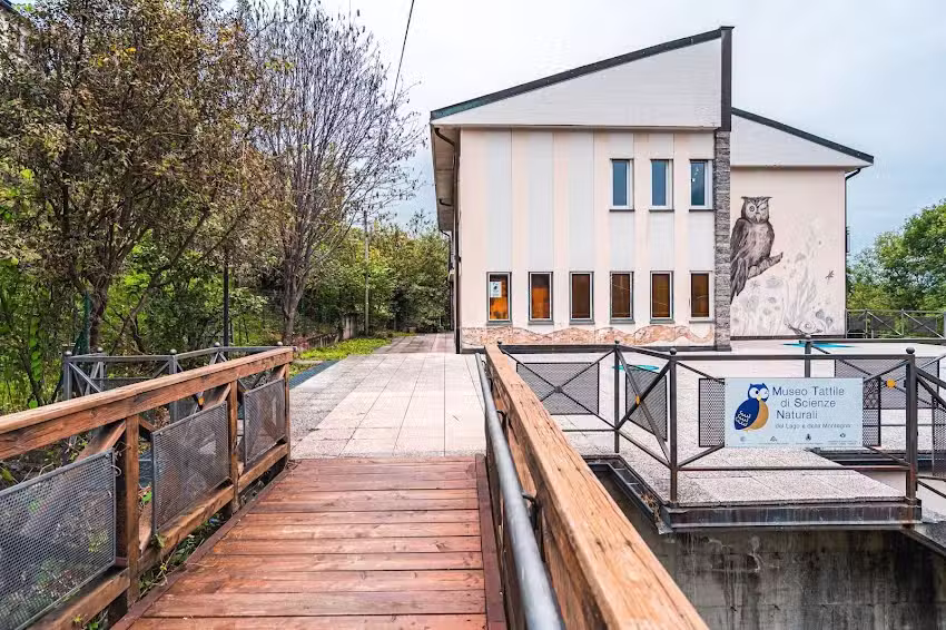 Guesthouse /Ferienwohnung Ostello dell Arte