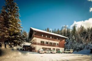 HG Casa Alpina – Guest House