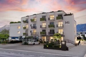 Hi Hotels Riva – Lakeview