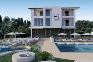 Hi Hotels Sirmione | Lakeview Pool
