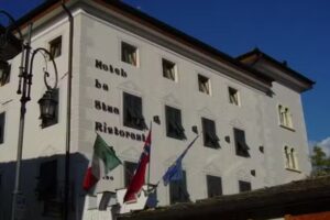 Historic Hotel Ristorante La Stua