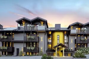 Holiday Mountain Boutique Hotel S