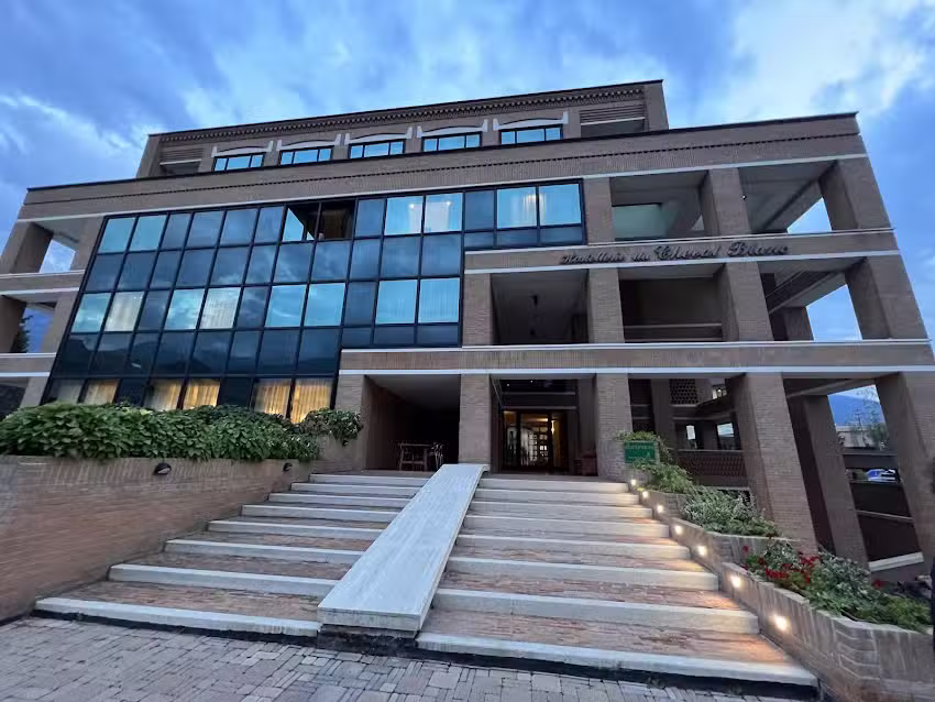 Hostellerie Du Cheval Blanc