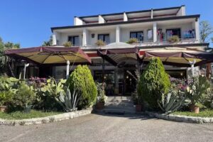 Hotel ai sette nani – Ristorante bar pizzeria cavaliere