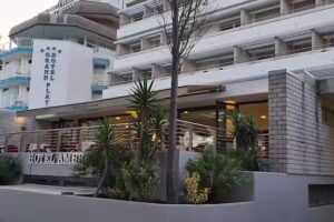 Hotel Ambra (FRONTE MARE)